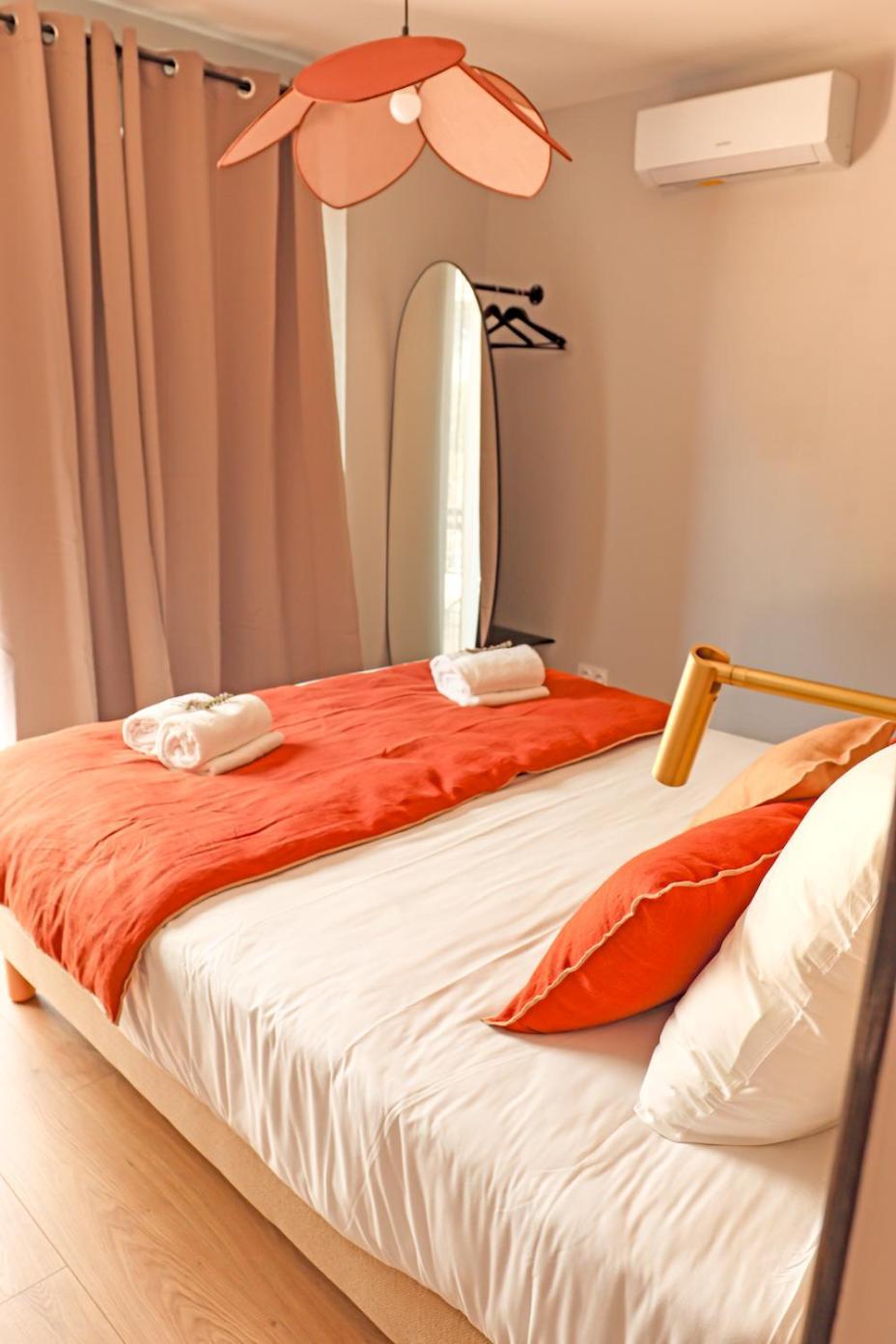 Les Gites De Laure - L'Eden Romantique, Chambres Hotes, Spa Prive, Couloir De Nage, Adults Only Malves-en-Minervois Dış mekan fotoğraf