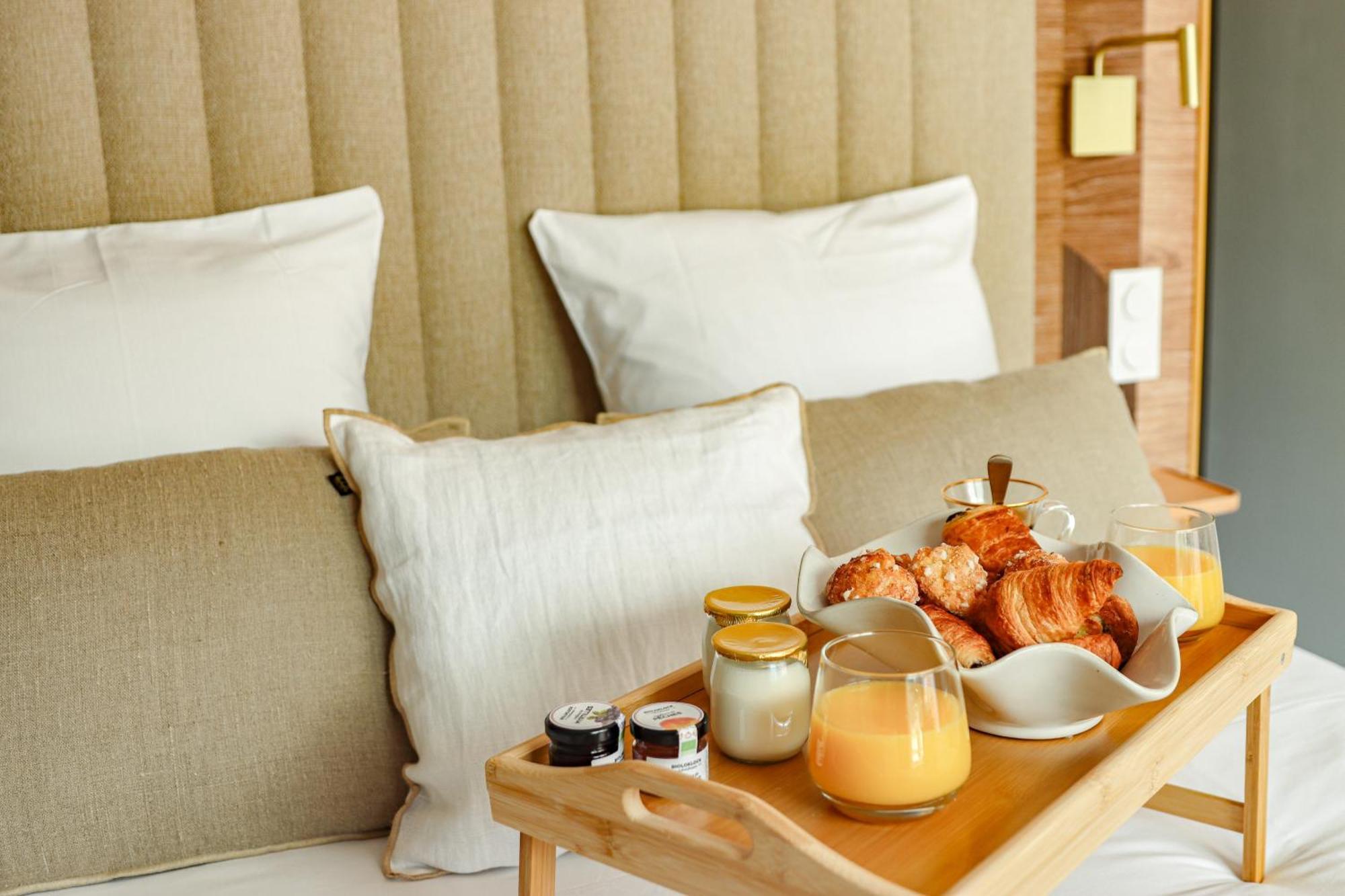 Les Gites De Laure - L'Eden Romantique, Chambres Hotes, Spa Prive, Couloir De Nage, Adults Only Malves-en-Minervois Dış mekan fotoğraf