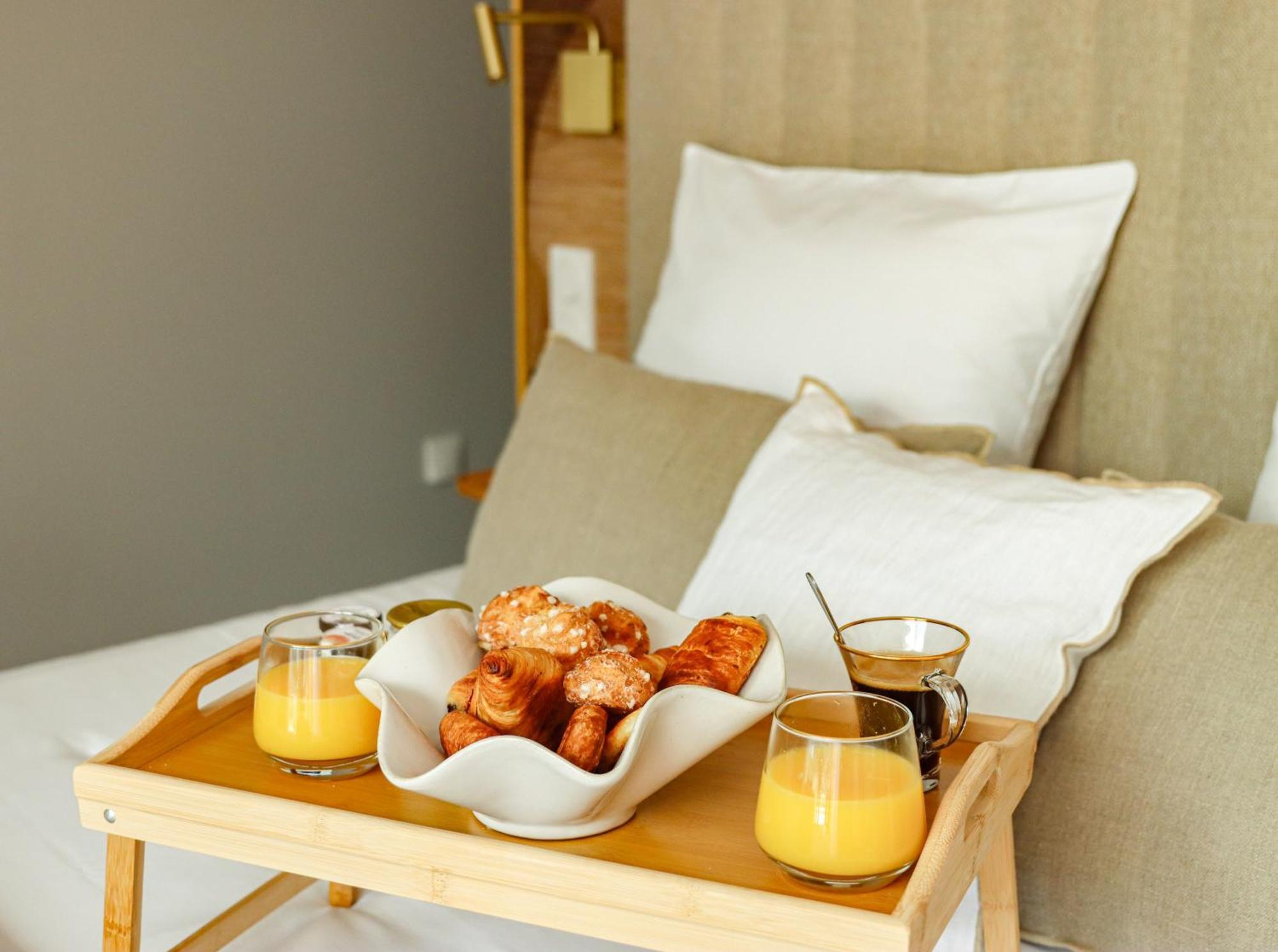 Les Gites De Laure - L'Eden Romantique, Chambres Hotes, Spa Prive, Couloir De Nage, Adults Only Malves-en-Minervois Dış mekan fotoğraf